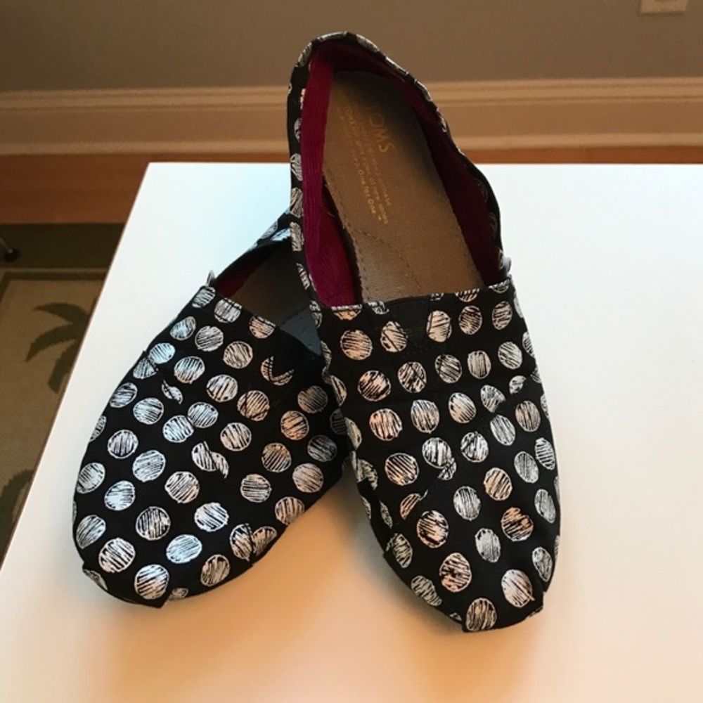 TOMS metallic polka dot shoes